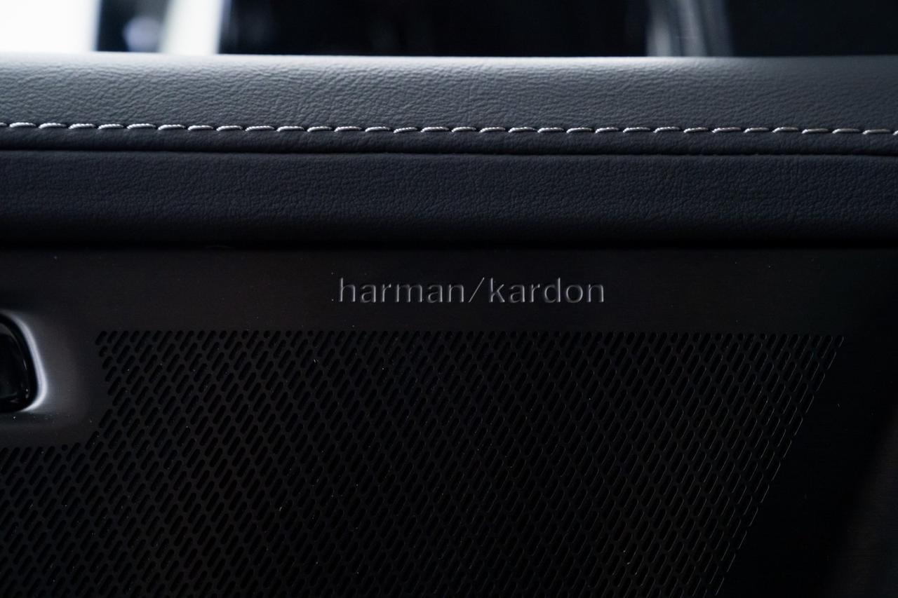 2025 Volvo XC90 B6 Ultra Heated Seats Head-Up Display Portland OR