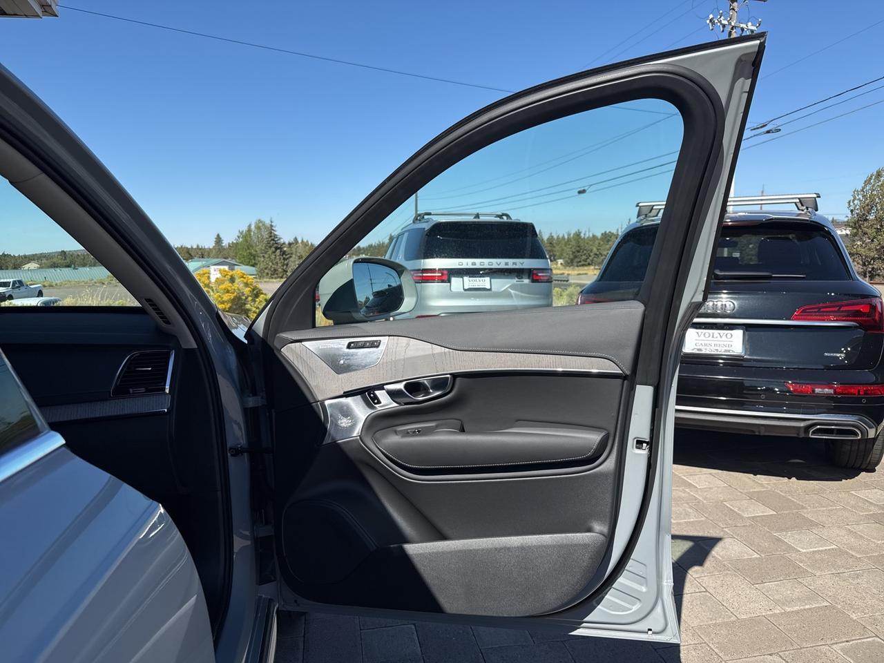 2025 Volvo XC90 B6 Ultra Bend OR