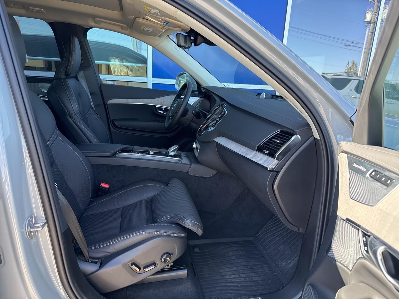 2025 Volvo XC90 B6 Ultra Bend OR