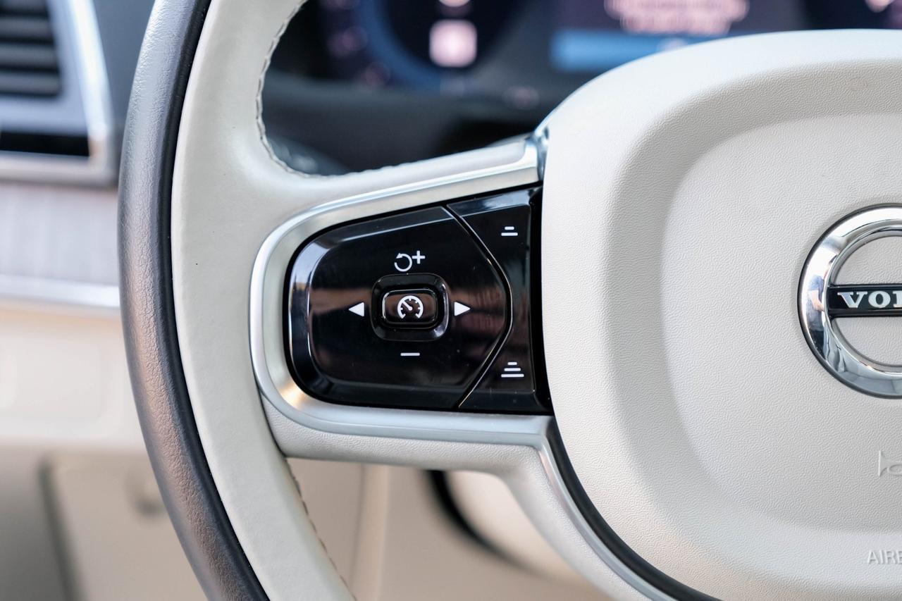 2025 Volvo XC90 B6 Ultra Richardson TX