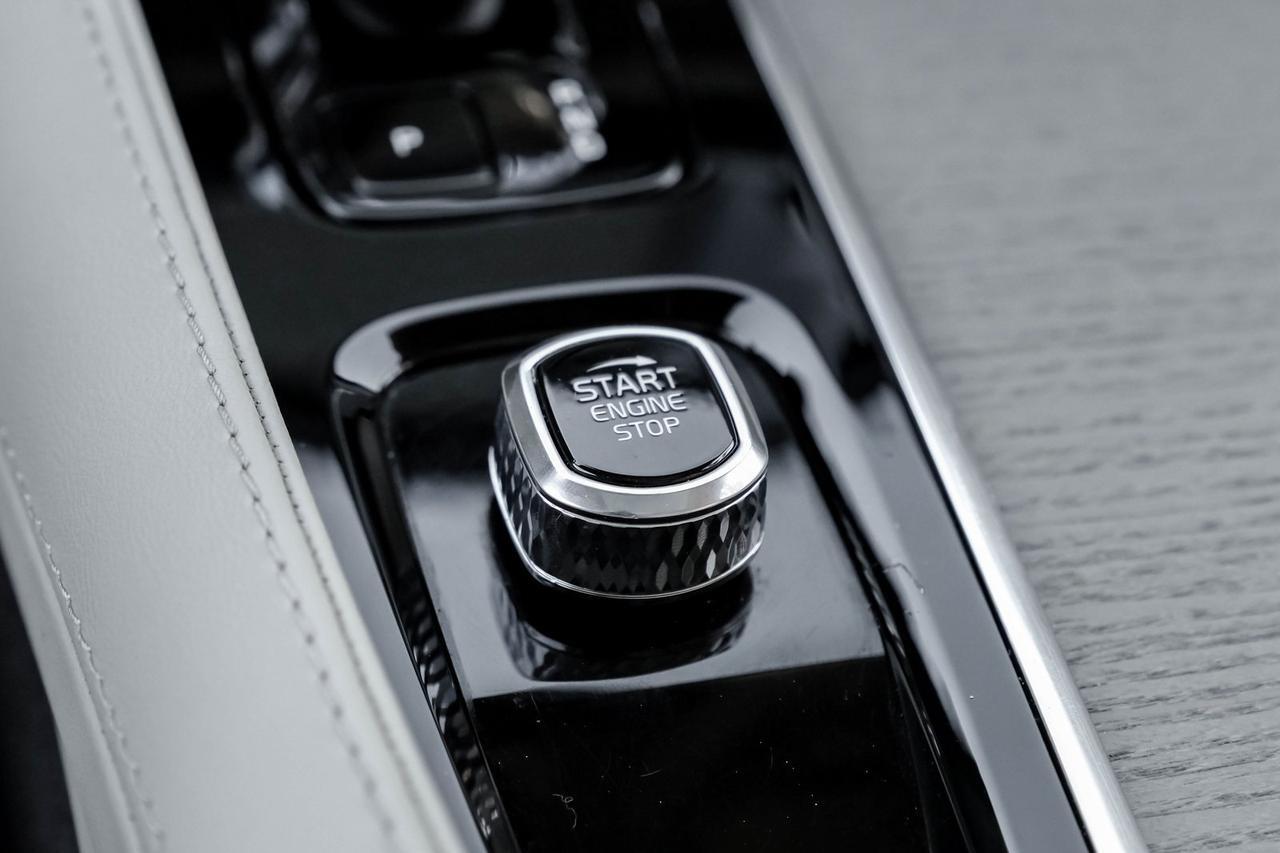 2025 Volvo XC90 B6 Ultra Richardson TX