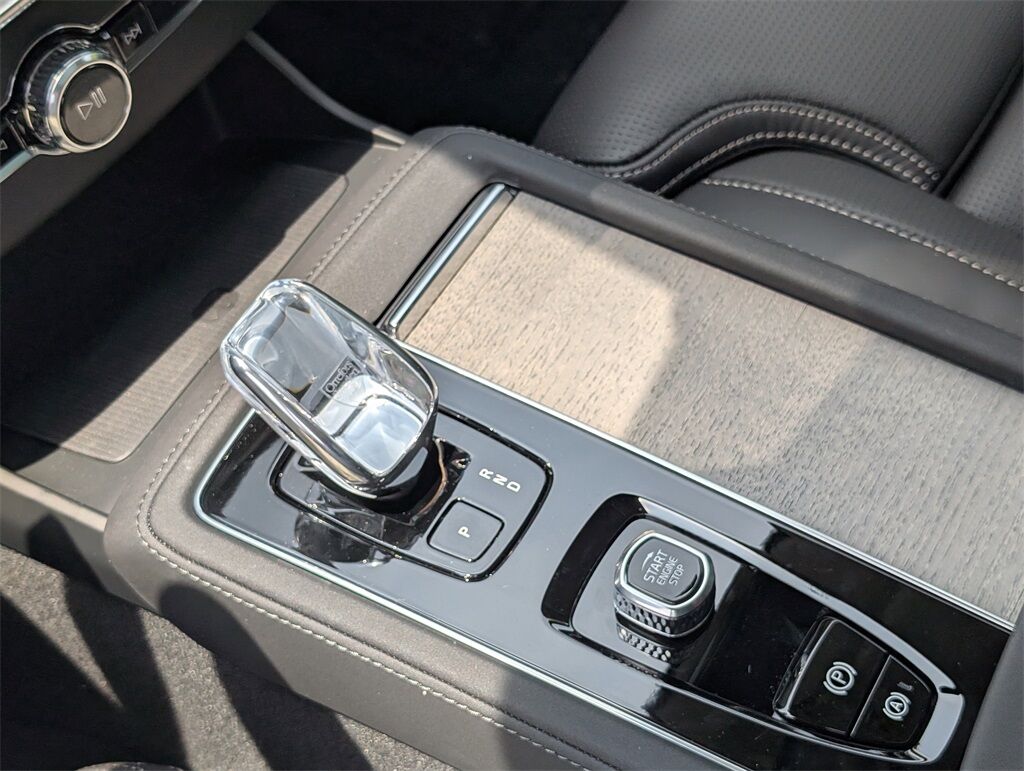 2025 Volvo XC90 B6 Ultra Hunt Valley MD