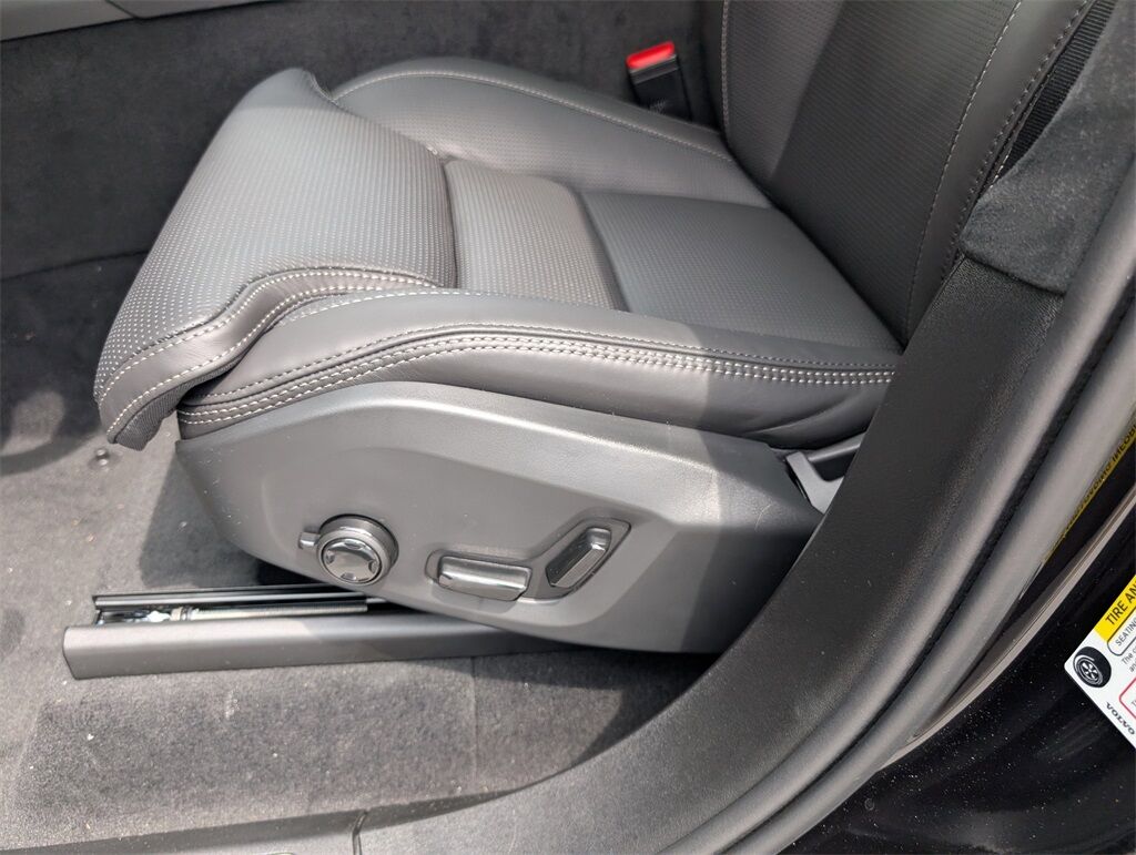 2025 Volvo XC90 B6 Ultra Hunt Valley MD