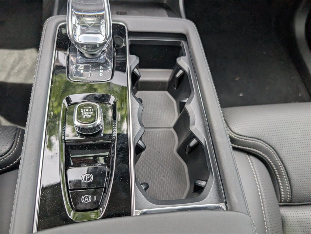 2025 Volvo XC90 B6 Ultra Hunt Valley MD