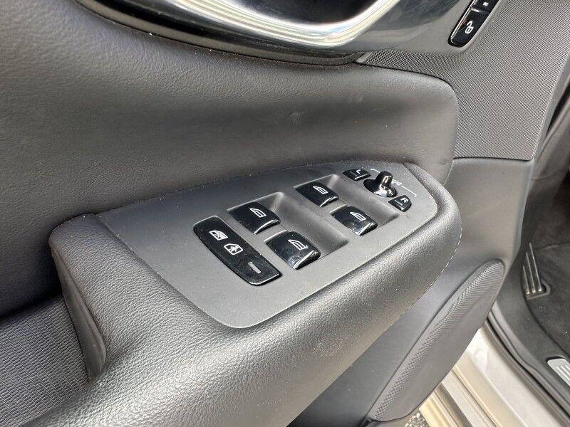 2025 Volvo XC90 Core Webster MA