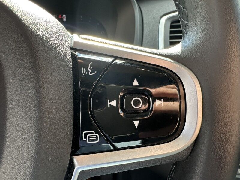 2025 Volvo XC90 Core Webster MA