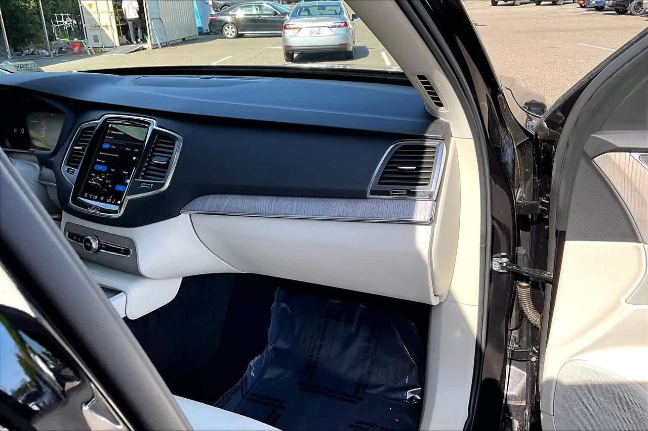 2025 Volvo XC90 Plug-In Hybrid Core Folsom CA