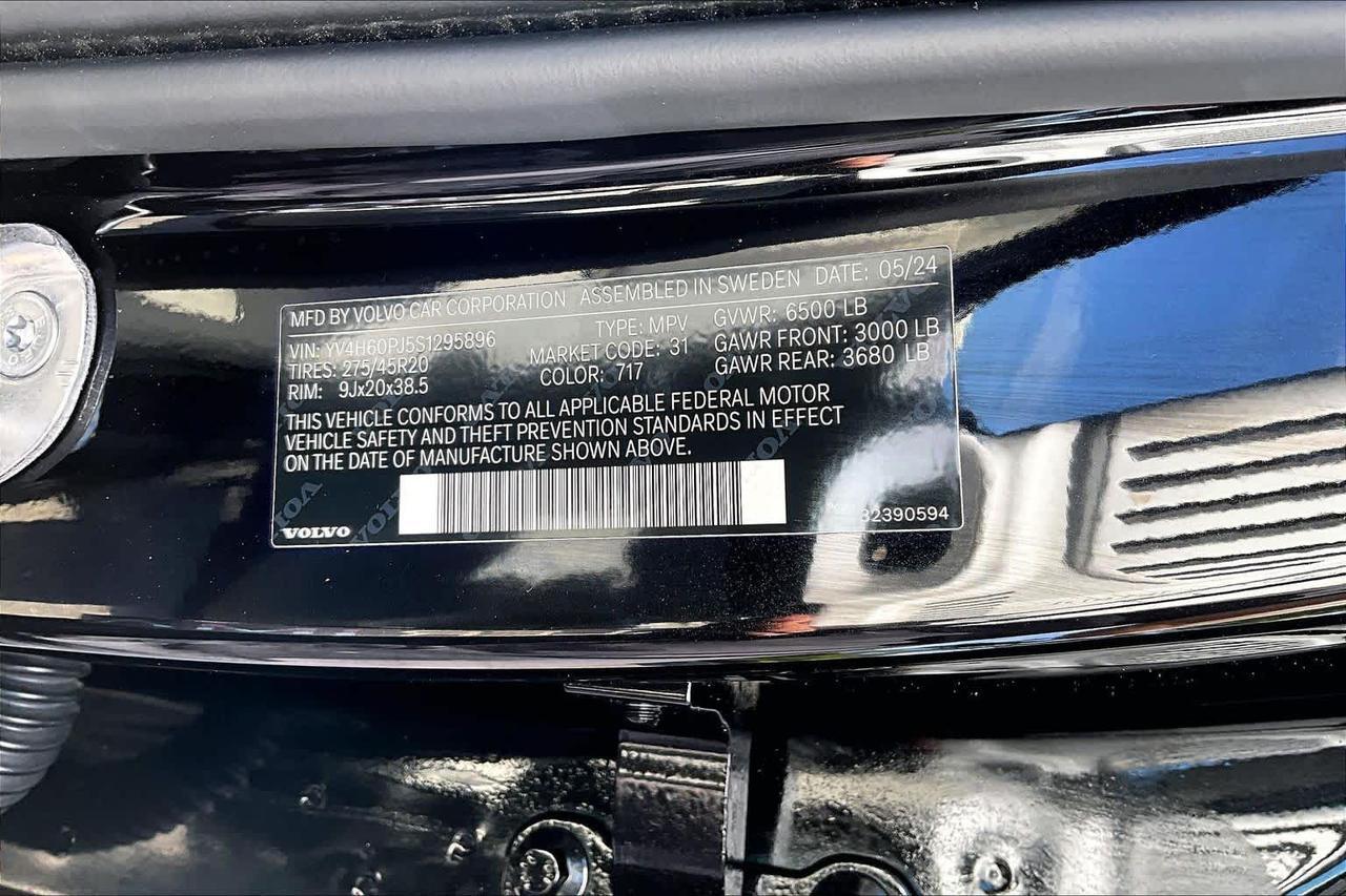 2025 Volvo XC90 Plug-In Hybrid Core Folsom CA