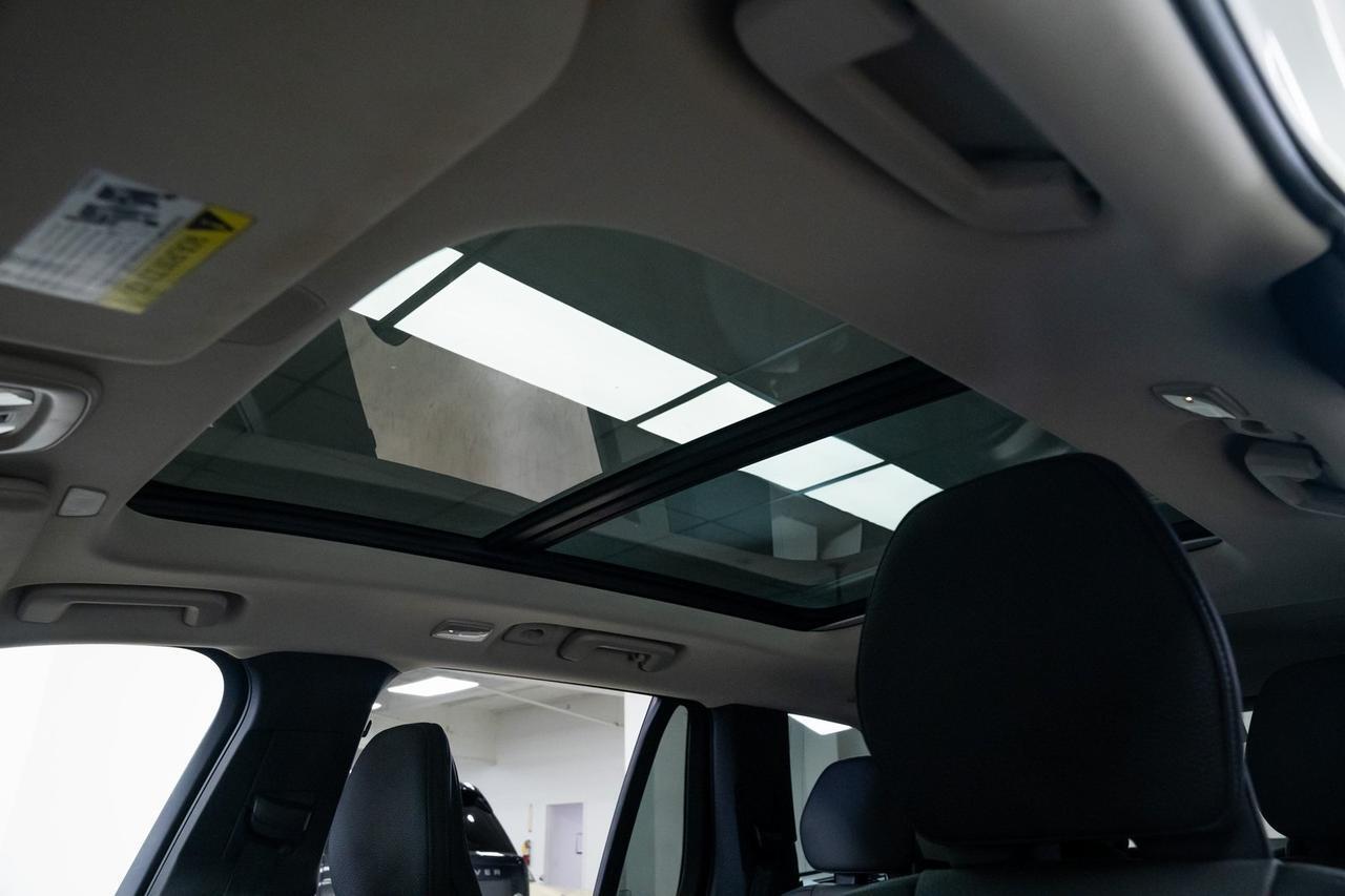 2025 Volvo XC90 Plug-In Hybrid T8 Plus 1-Owner Adaptive Cruise 7-Passenger Portland OR