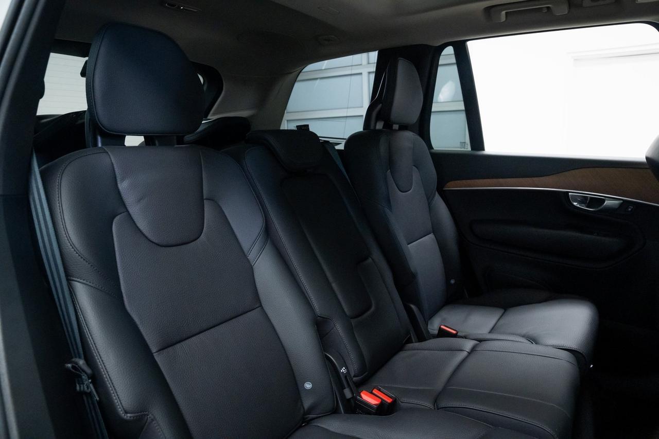 2025 Volvo XC90 Plug-In Hybrid T8 Plus 1-Owner Adaptive Cruise 7-Passenger Portland OR