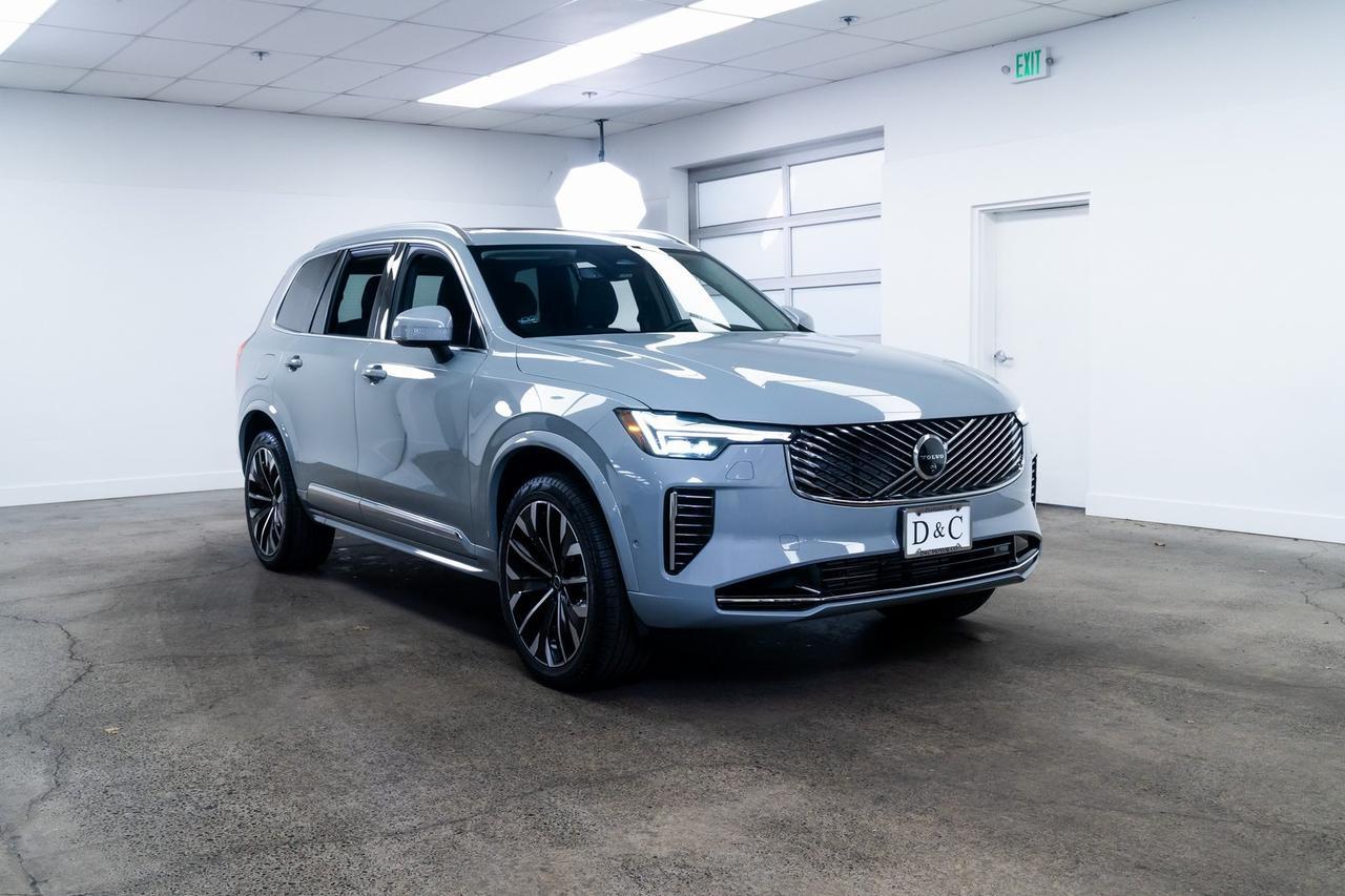 2025 Volvo XC90 Plug-In Hybrid T8 Plus 1 Owner Heated Seats Harman/Kardon Audio Portland OR