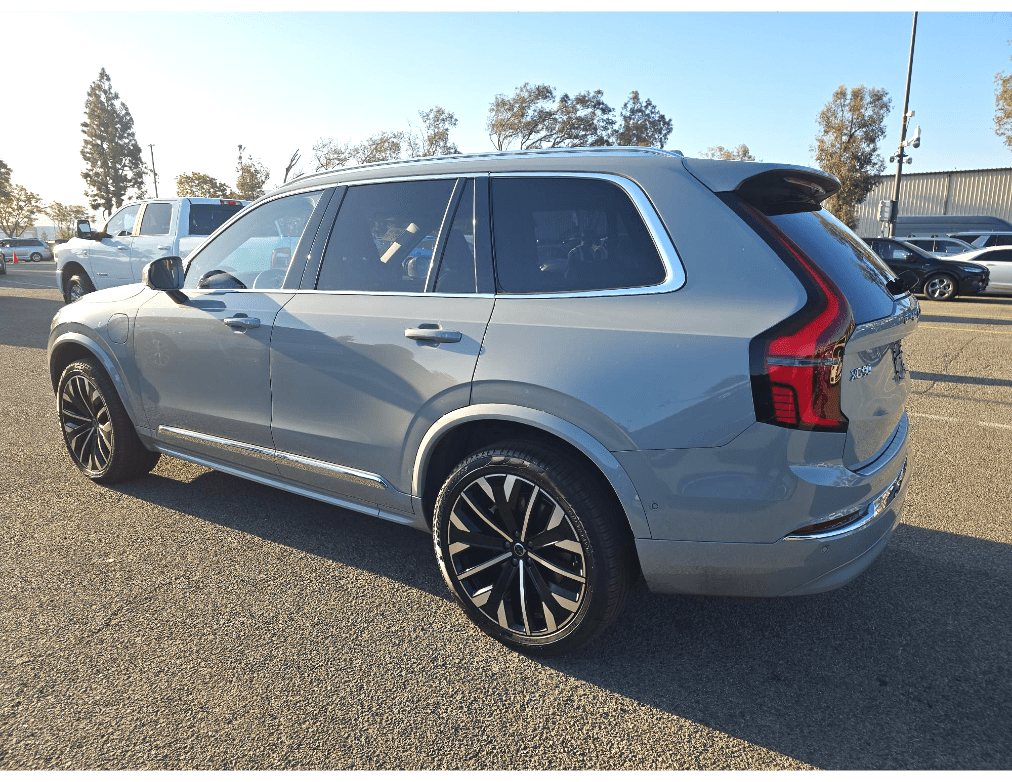 2025 Volvo XC90 Plug-In Hybrid T8 Plus 7 Passenger 2025.5 Harman Kardon Sound Adaptive Cr Portland OR