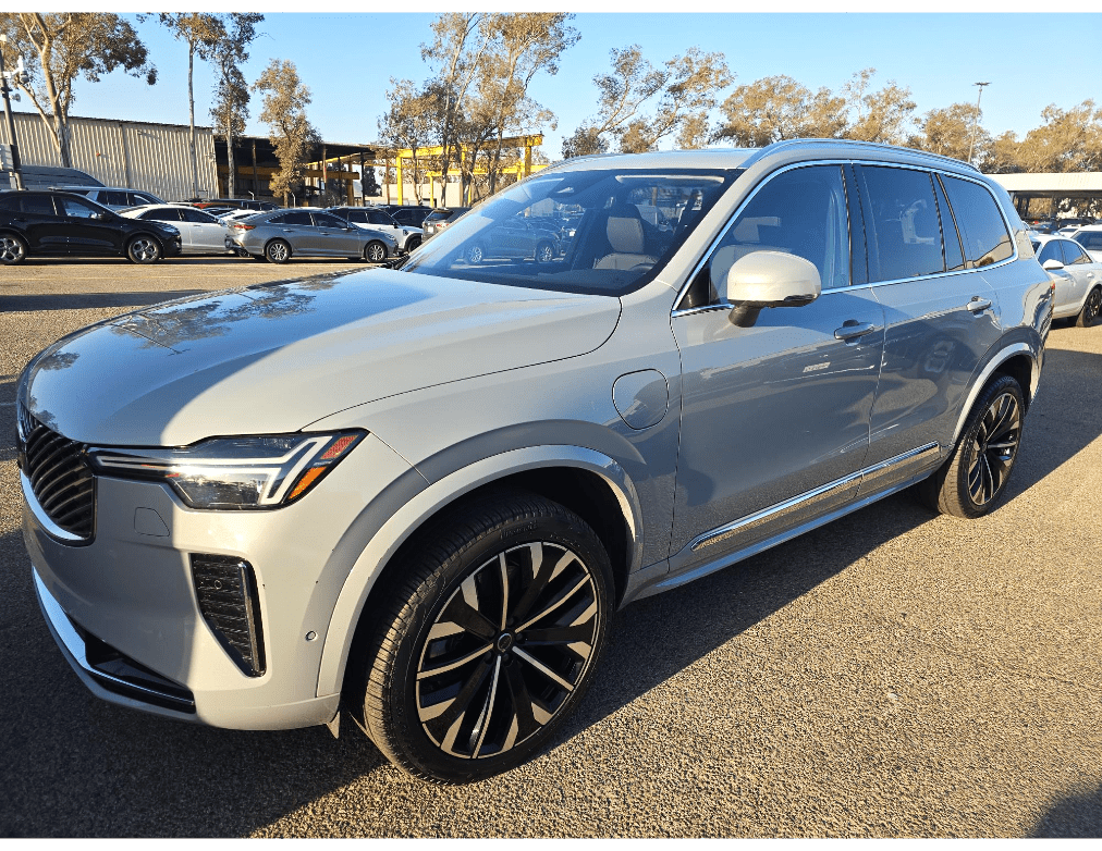 2025 Volvo XC90 Plug-In Hybrid T8 Plus 7 Passenger 2025.5 Harman Kardon Sound Adaptive Cr Portland OR