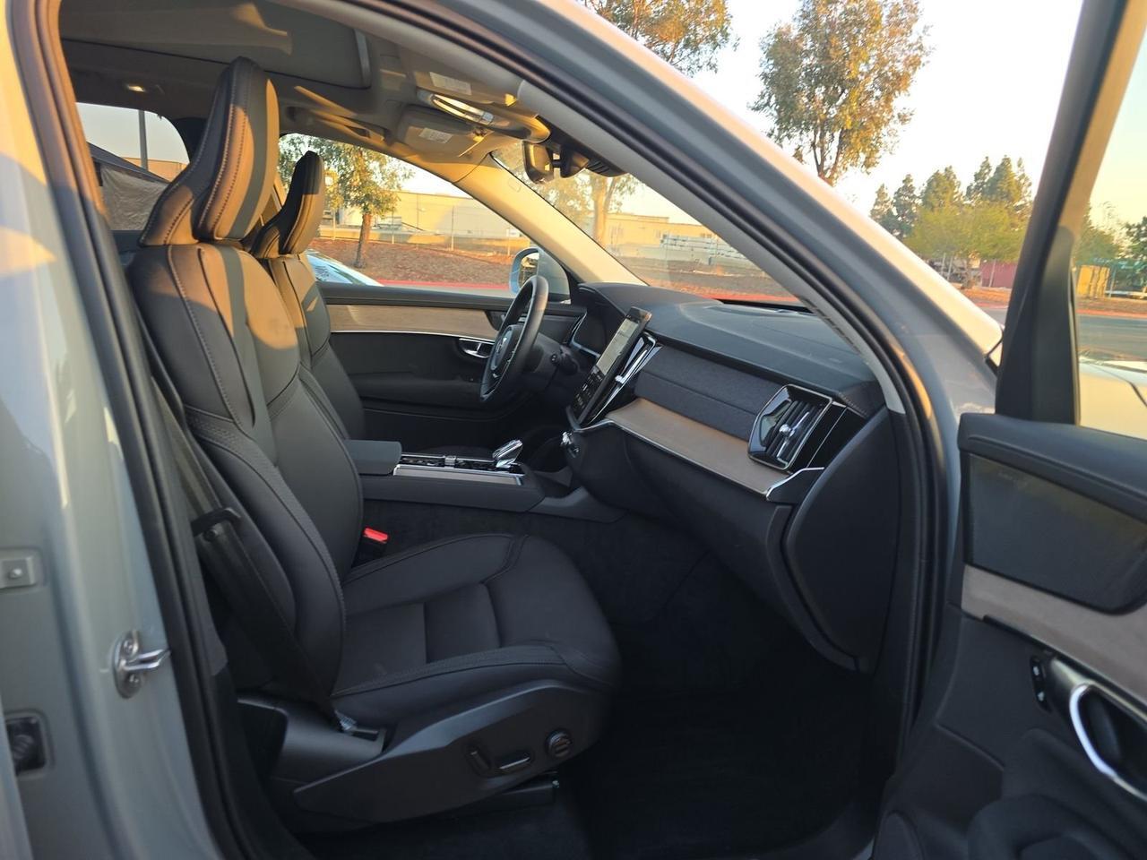 2025 Volvo XC90 Plug-In Hybrid T8 Plus 7 Passenger 2025.5 Harman Kardon Sound Adaptive Cr Portland OR