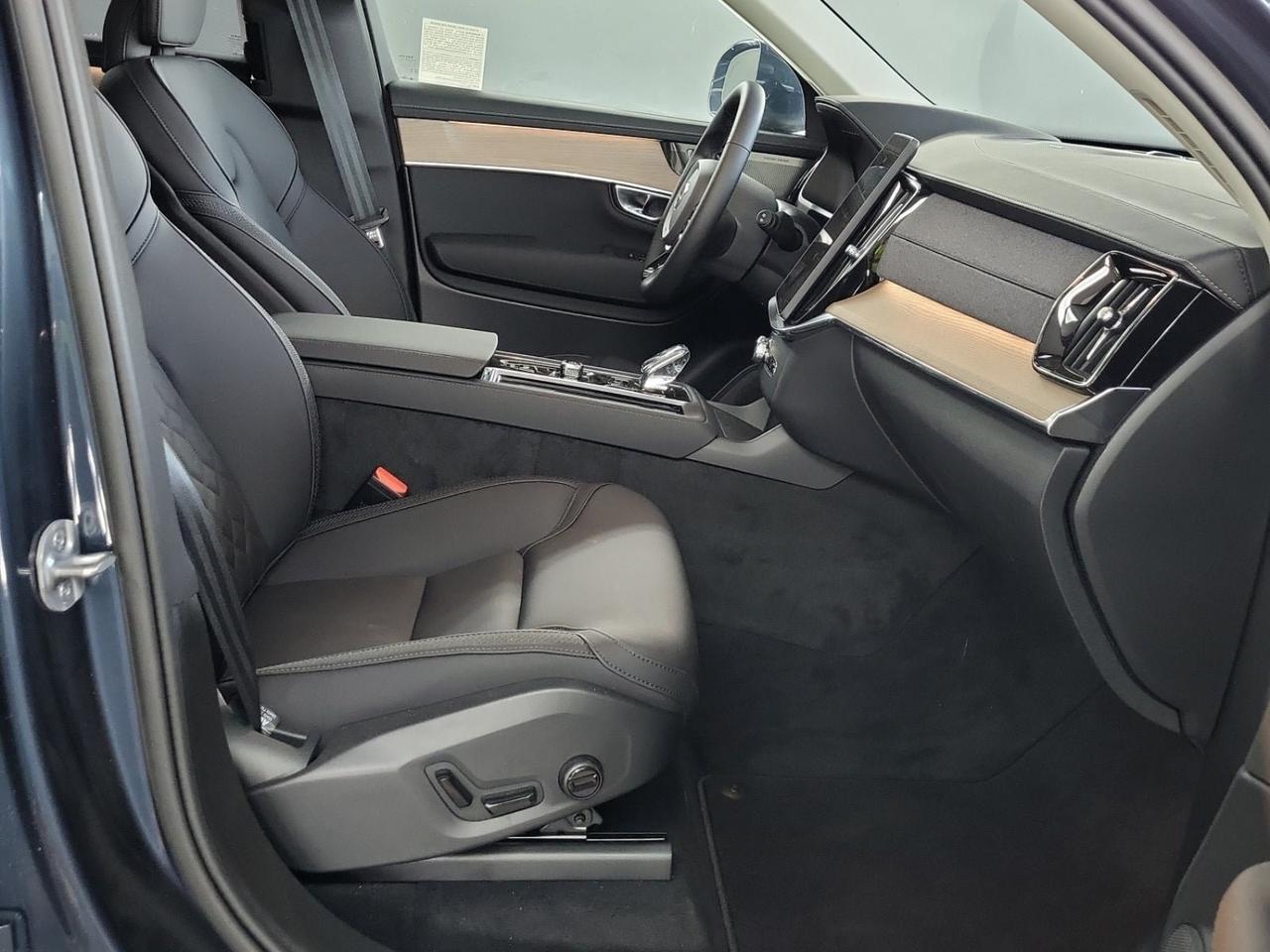 2025 Volvo XC90 Plug-In Hybrid T8 Plus 7 Passenger 2025.5 Harman Kardon Sound Surround Vi Portland OR