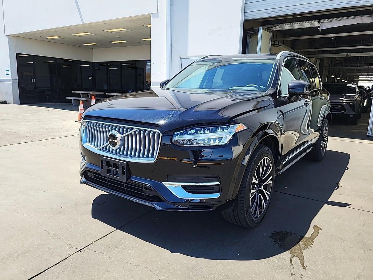 2025 Volvo XC90 Plug-In Hybrid T8 Plus 7 Passenger Adaptive Cruise Surround View Camera Portland OR
