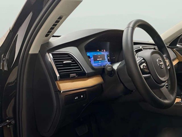 2025 Volvo XC90 Plug-In Hybrid T8 Plus 7 Passenger Dallas TX