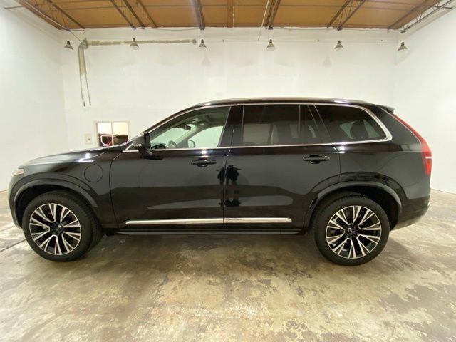 2025 Volvo XC90 Plug-In Hybrid T8 Plus 7 Passenger