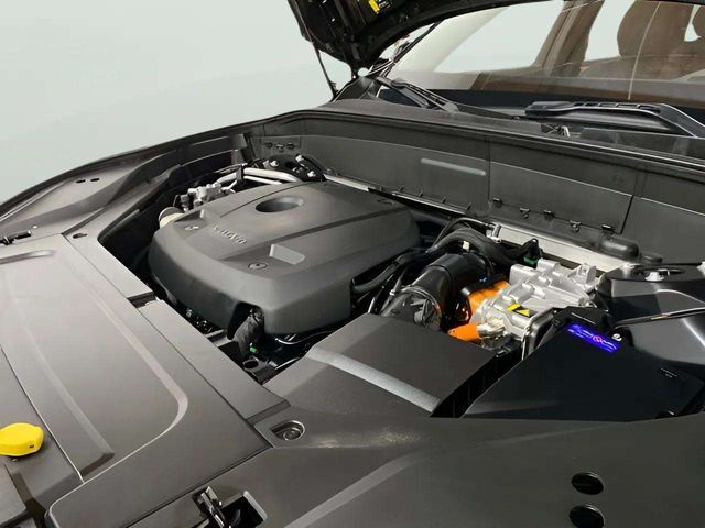 2025 Volvo XC90 Plug-In Hybrid T8 Plus 7 Passenger Dallas TX