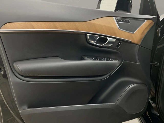 2025 Volvo XC90 Plug-In Hybrid T8 Plus 7 Passenger Dallas TX