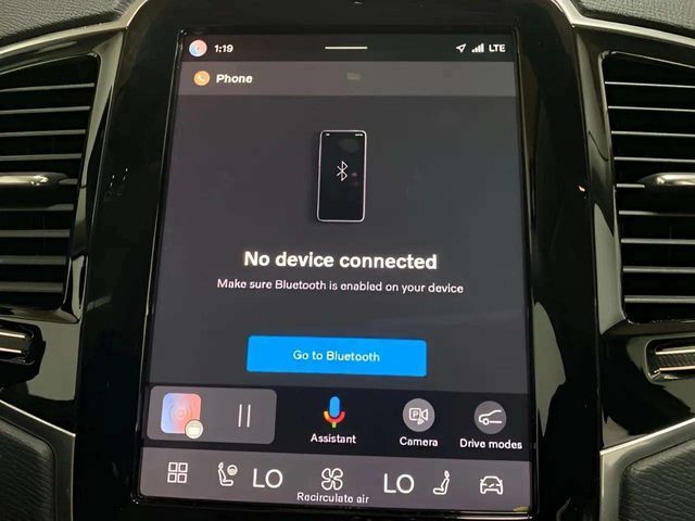2025 Volvo XC90 Plug-In Hybrid T8 Plus 7 Passenger Dallas TX