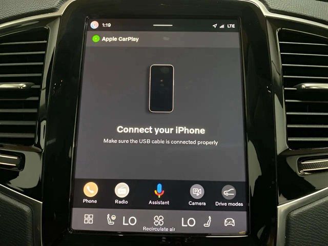 2025 Volvo XC90 Plug-In Hybrid T8 Plus 7 Passenger Dallas TX