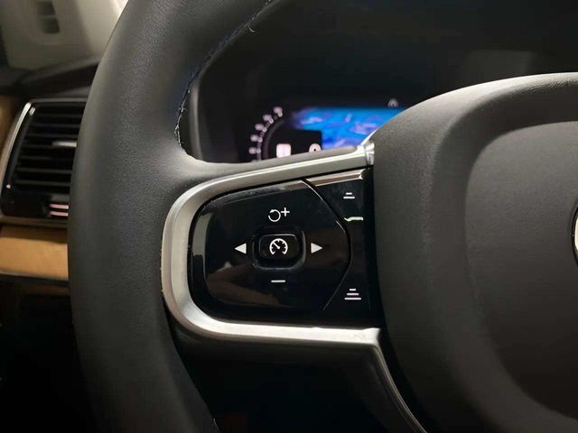 2025 Volvo XC90 Plug-In Hybrid T8 Plus 7 Passenger Dallas TX