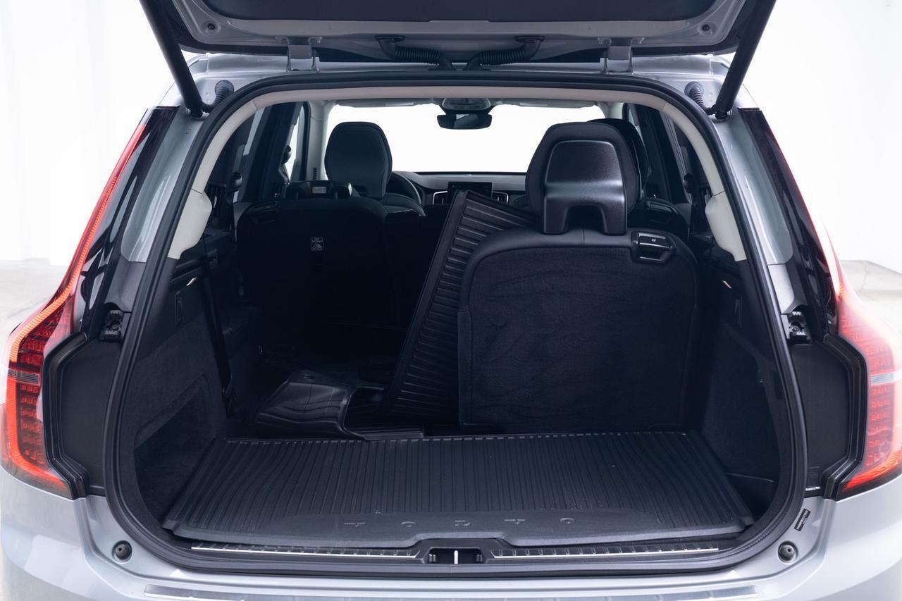 2025 Volvo XC90 Plug-In Hybrid T8 Plus 7 Passenger Harman Kardon Sound Adaptive Portland OR