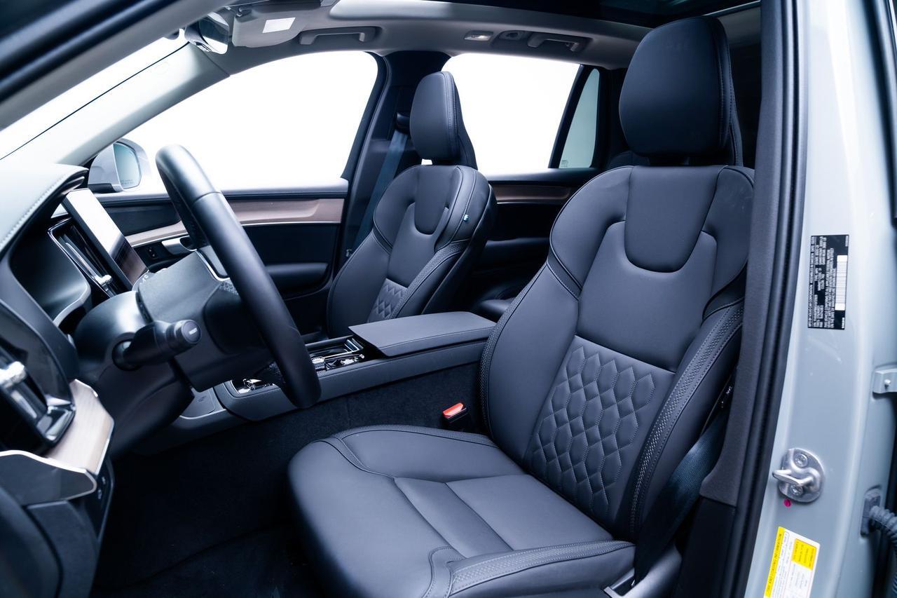 2025 Volvo XC90 Plug-In Hybrid T8 Plus 7 Passenger Harman Kardon Sound Adaptive Portland OR