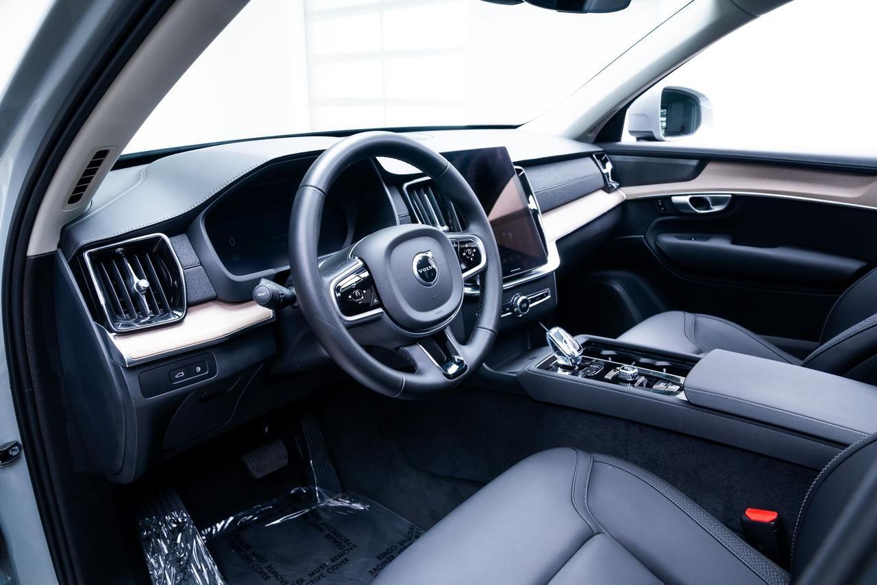 2025 Volvo XC90 Plug-In Hybrid T8 Plus 7 Passenger Harman Kardon Sound Adaptive Portland OR