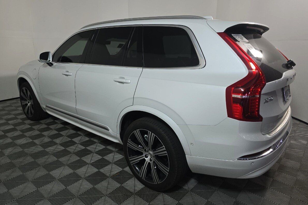 2025 Volvo XC90 Plug-In Hybrid T8 Plus 7 Passenger Portland OR