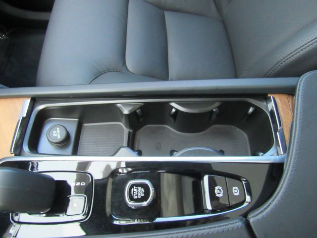 2025 Volvo XC90 Plug-In Hybrid T8 Plus 7-Seater Plano TX