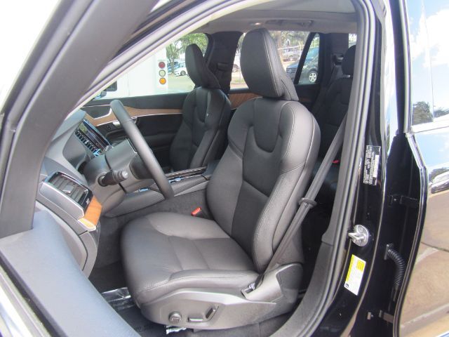 2025 Volvo XC90 Plug-In Hybrid T8 Plus 7-Seater Plano TX