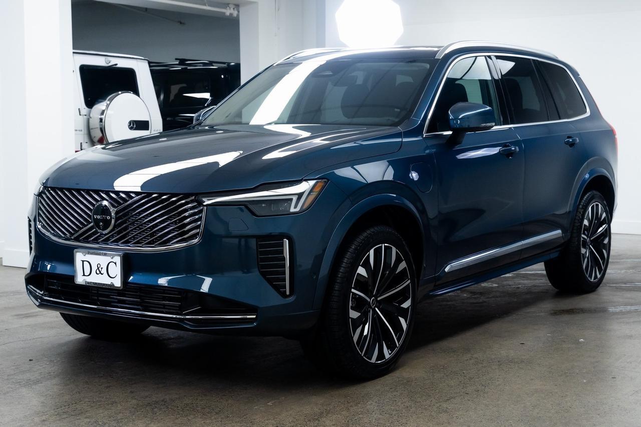 2025 Volvo XC90 Plug-In Hybrid T8 Plus Heated Seats Harman/Kardon Audio Portland OR