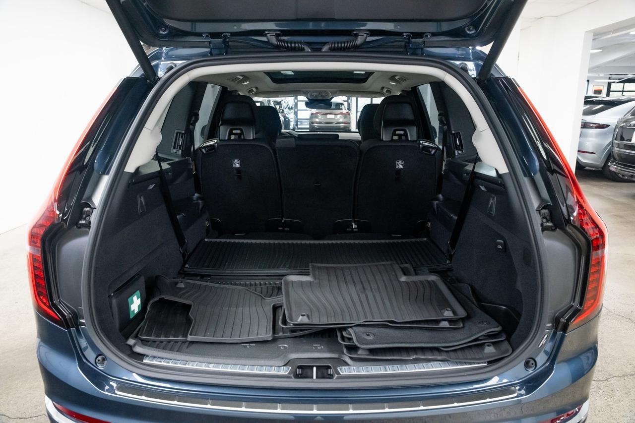 2025 Volvo XC90 Plug-In Hybrid T8 Plus Heated Seats Harman/Kardon Audio Portland OR