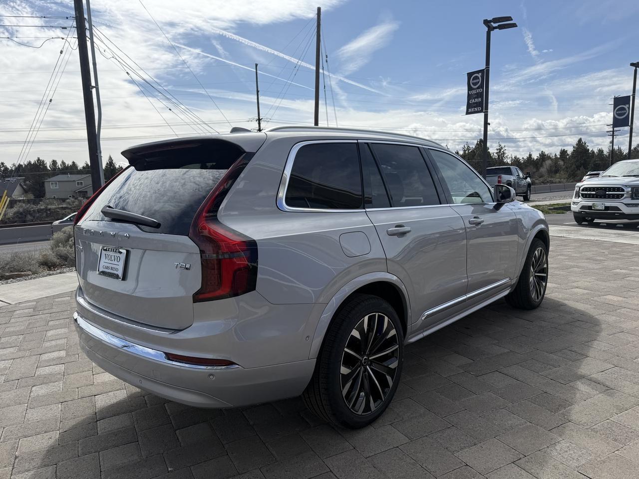 2025 Volvo XC90 Plug-In Hybrid T8 Plus Bend OR
