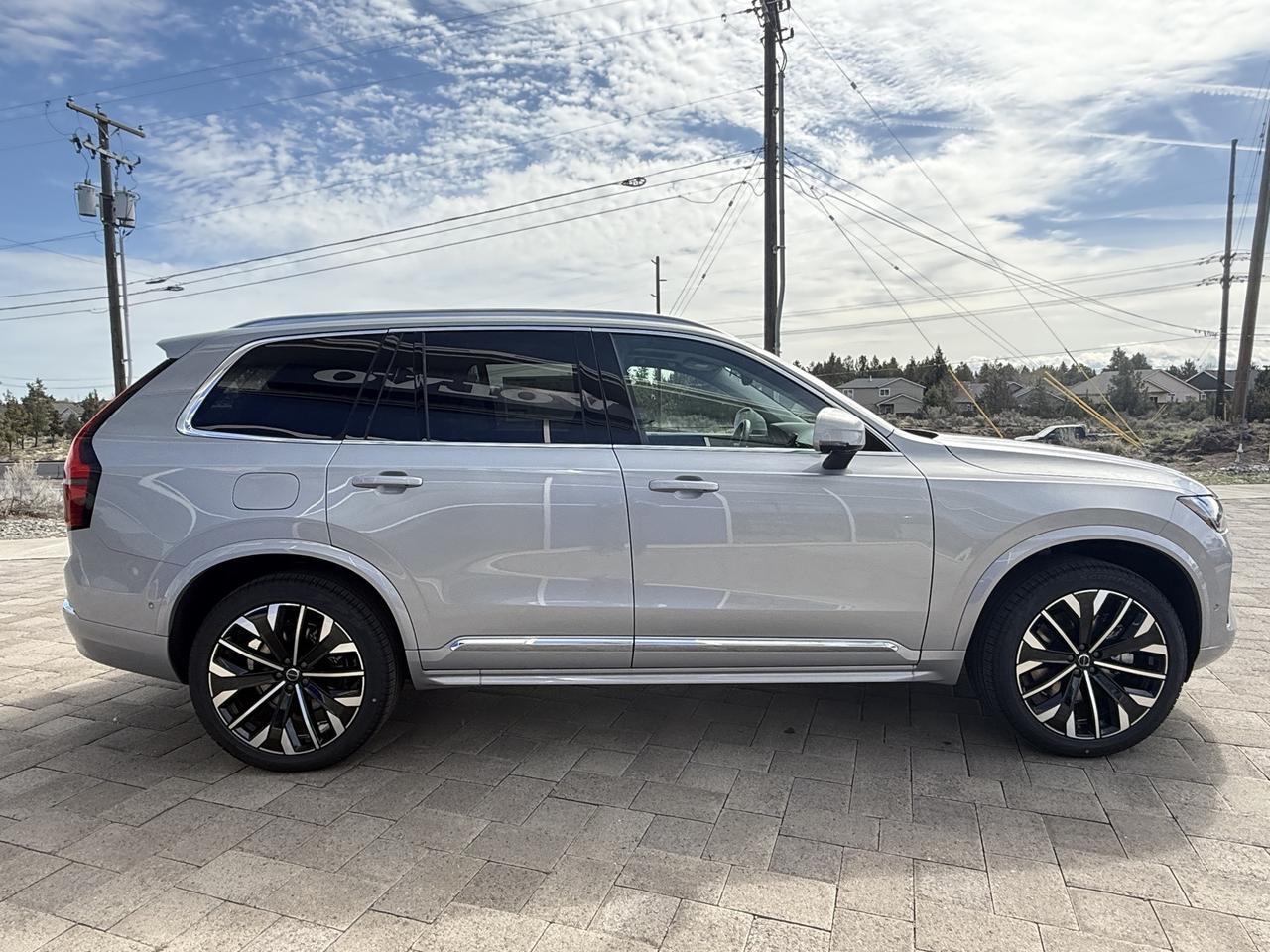 2025 Volvo XC90 Plug-In Hybrid T8 Plus Bend OR
