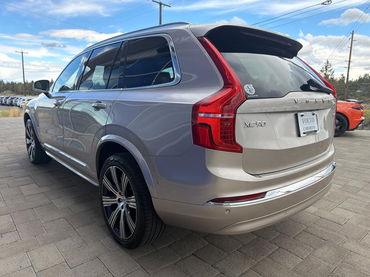 2025 Volvo XC90 Plug-In Hybrid T8 Plus Bend OR