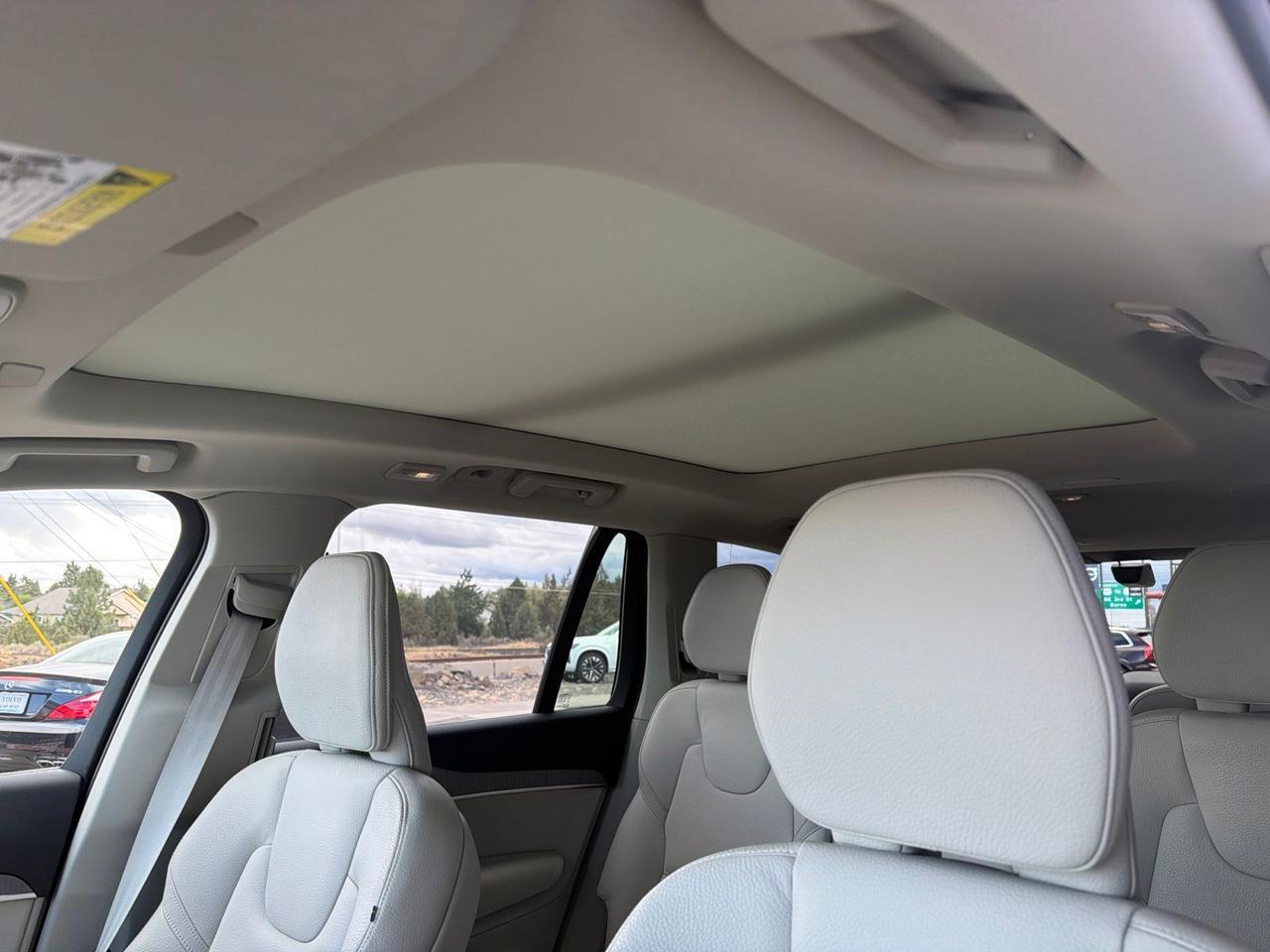2025 Volvo XC90 Plug-In Hybrid T8 Plus Bend OR