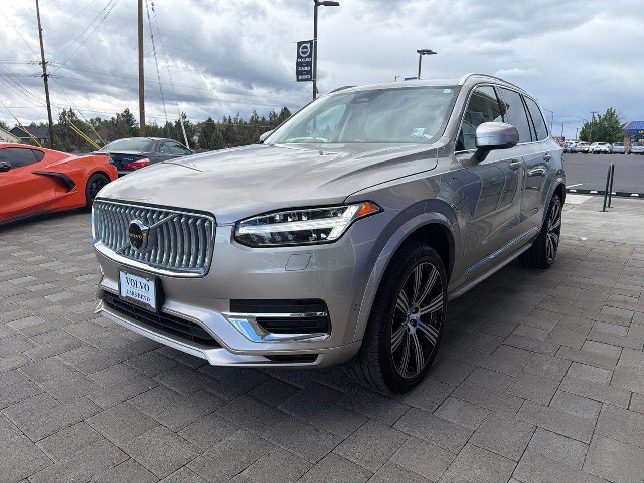 2025 Volvo XC90 Plug-In Hybrid T8 Plus Bend OR