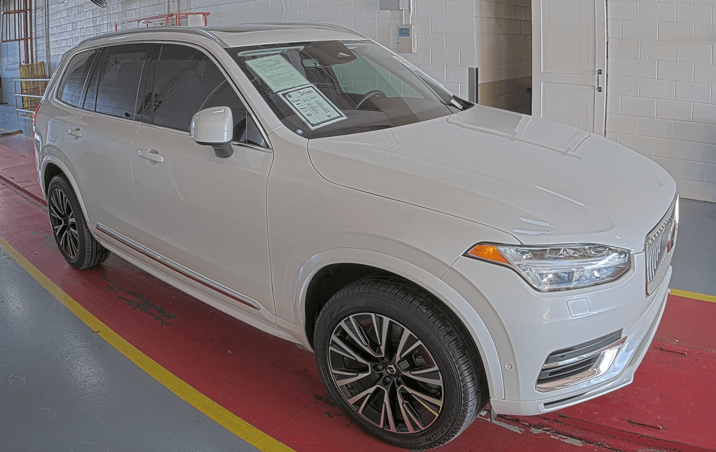 2025 Volvo XC90 Plug-In Hybrid T8 Plus Tigard OR