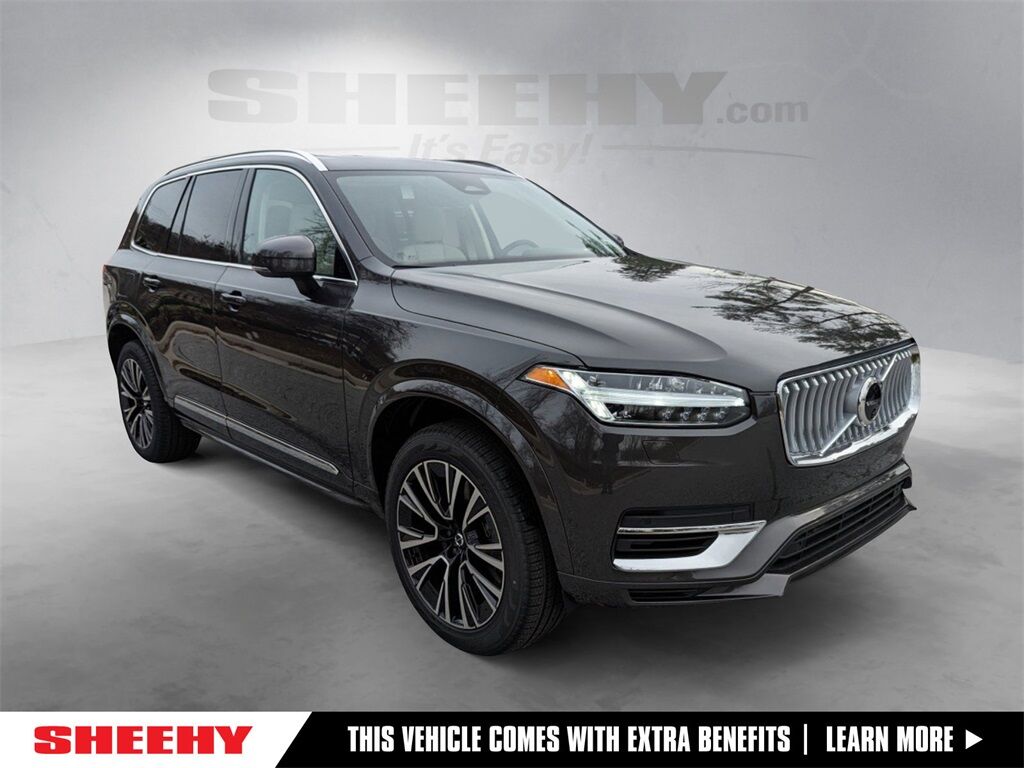 2025 Volvo XC90 Plug-In Hybrid T8 Plus