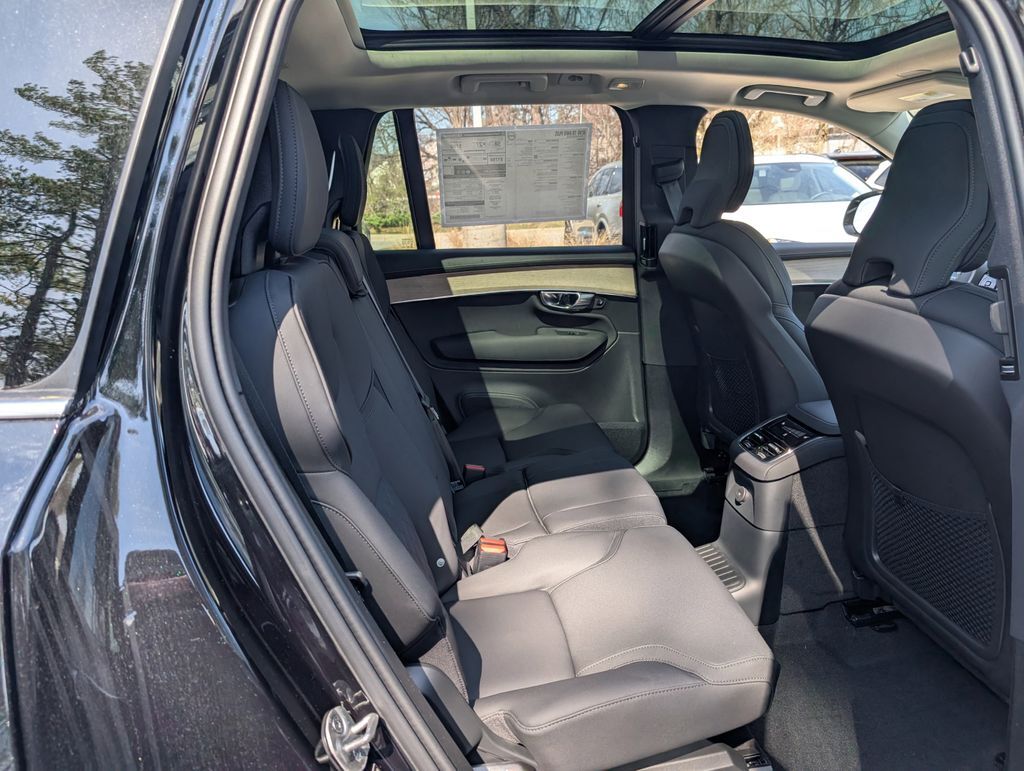 2025 Volvo XC90 Plug-In Hybrid T8 Plus Hunt Valley MD