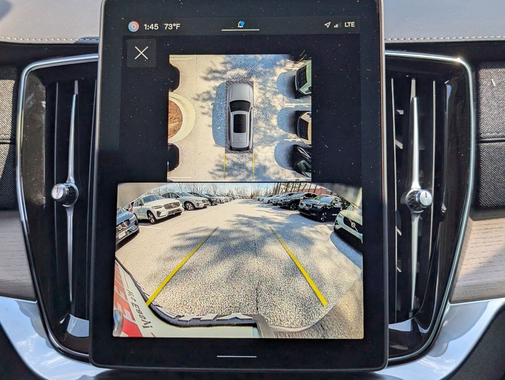 2025 Volvo XC90 Plug-In Hybrid T8 Plus Hunt Valley MD