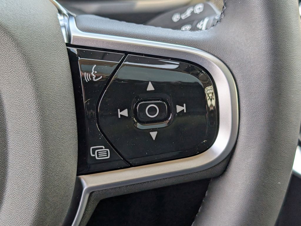 2025 Volvo XC90 Plug-In Hybrid T8 Plus Hunt Valley MD