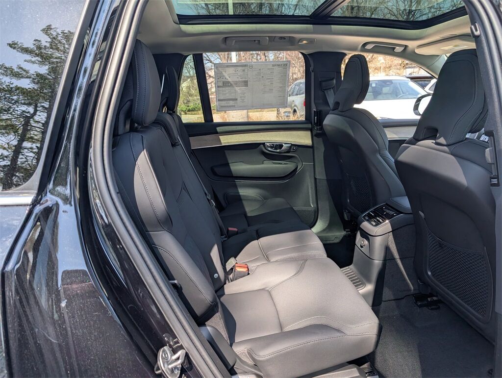 2025 Volvo XC90 Plug-In Hybrid T8 Plus Hunt Valley MD