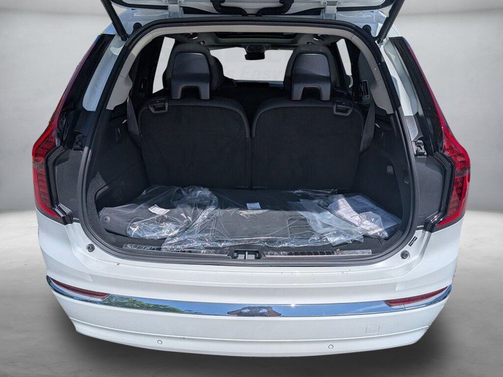 2025 Volvo XC90 Plug-In Hybrid T8 Plus Hunt Valley MD