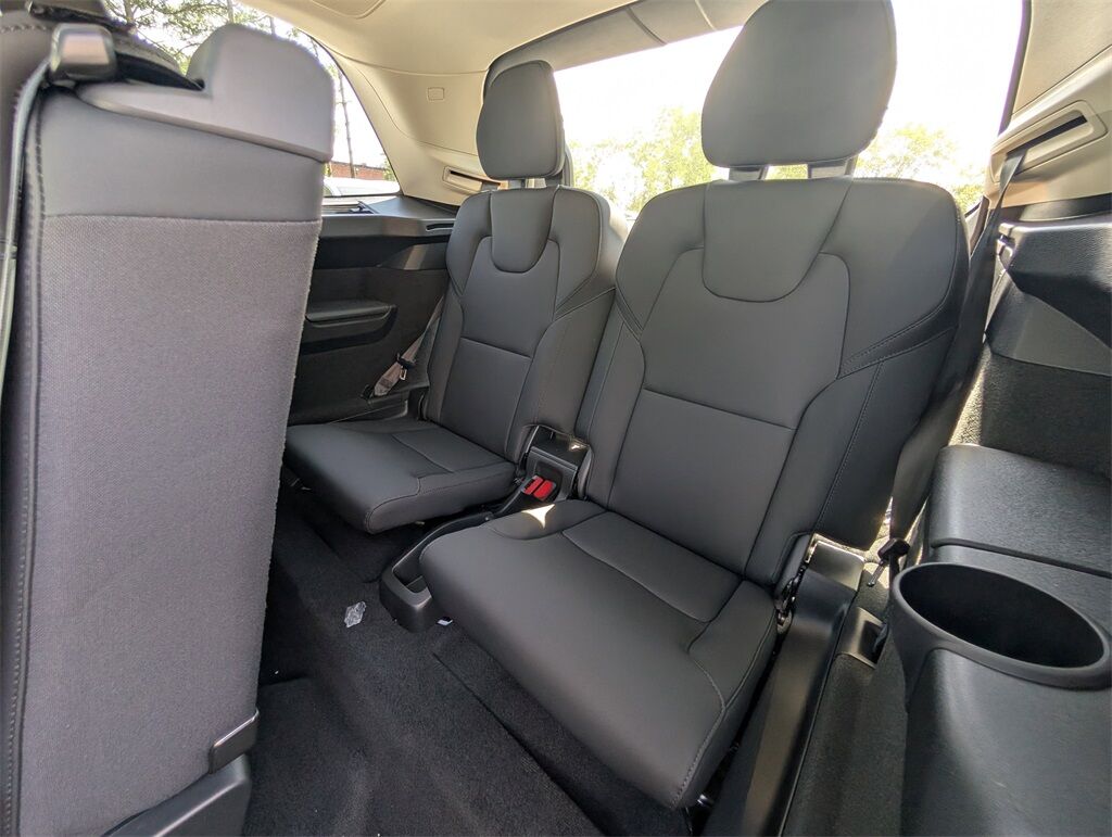 2025 Volvo XC90 Plug-In Hybrid T8 Plus Hunt Valley MD