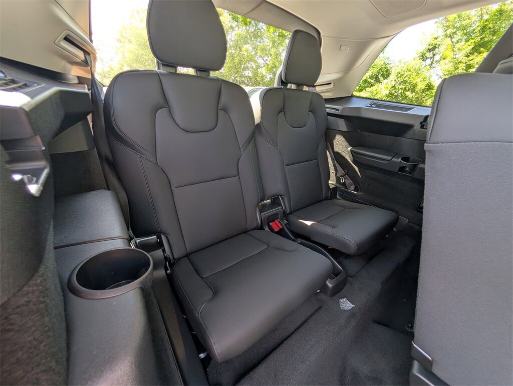 2025 Volvo XC90 Plug-In Hybrid T8 Plus Hunt Valley MD