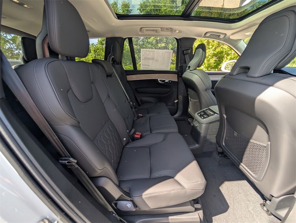 2025 Volvo XC90 Plug-In Hybrid T8 Plus Hunt Valley MD
